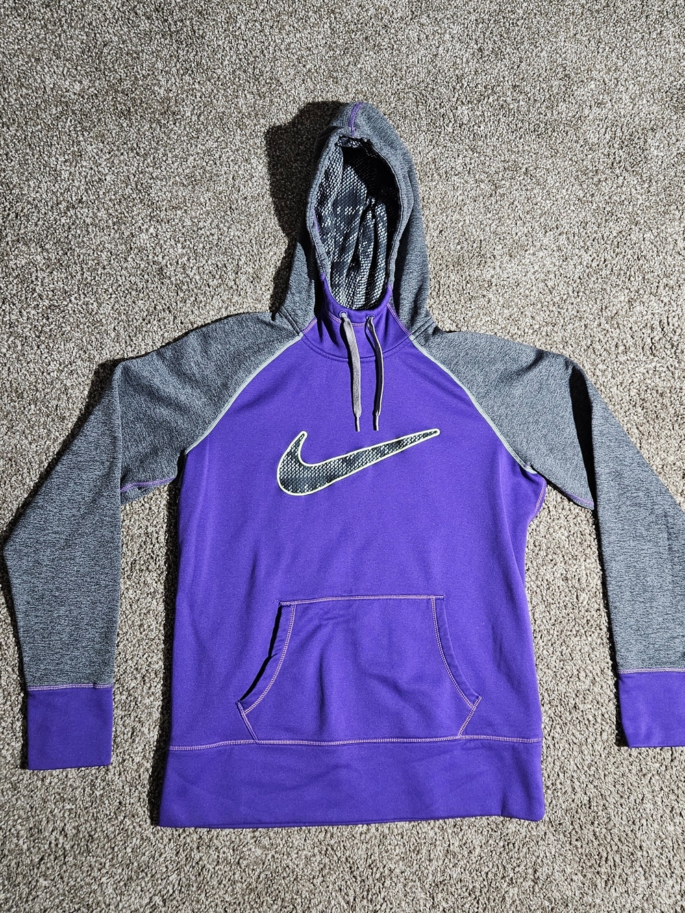 Nike Hoodie Pullover Purple Gray Front Swoosh Womens Large Polyester Athletic